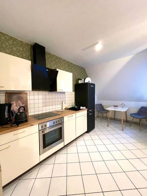 Dachgeschosswohnung Mit 2 Schlafzimmern Zentrum Nord Mit Aufzug Lejlighed Leipzig